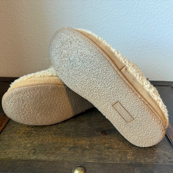 Minnetonka Brekyn Booties Women's Size 9M. - Picture 5 of 7